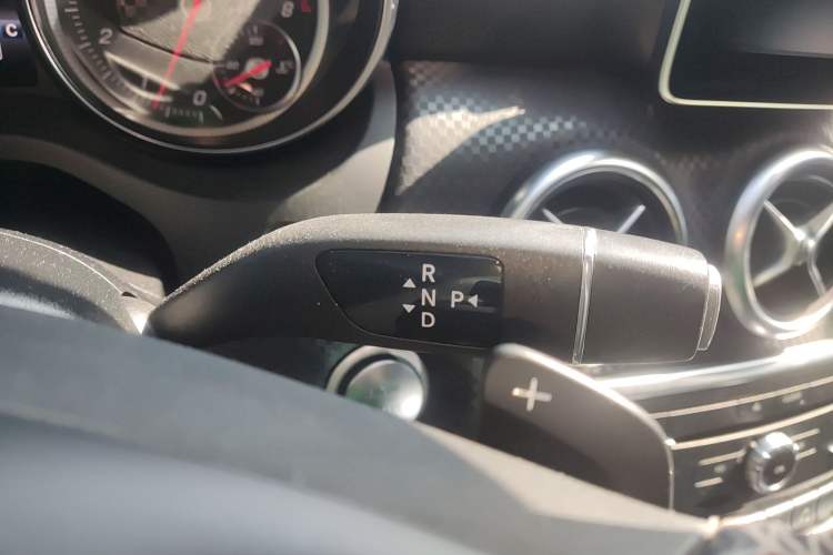 Used Mercedes-Benz A-Class 2017 A 200 Fashion Model Gear Lever