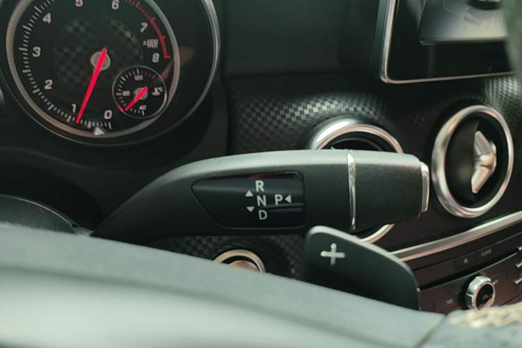 Used Mercedes-Benz A-Class 2017 A 200 Fashion Model Gear Lever