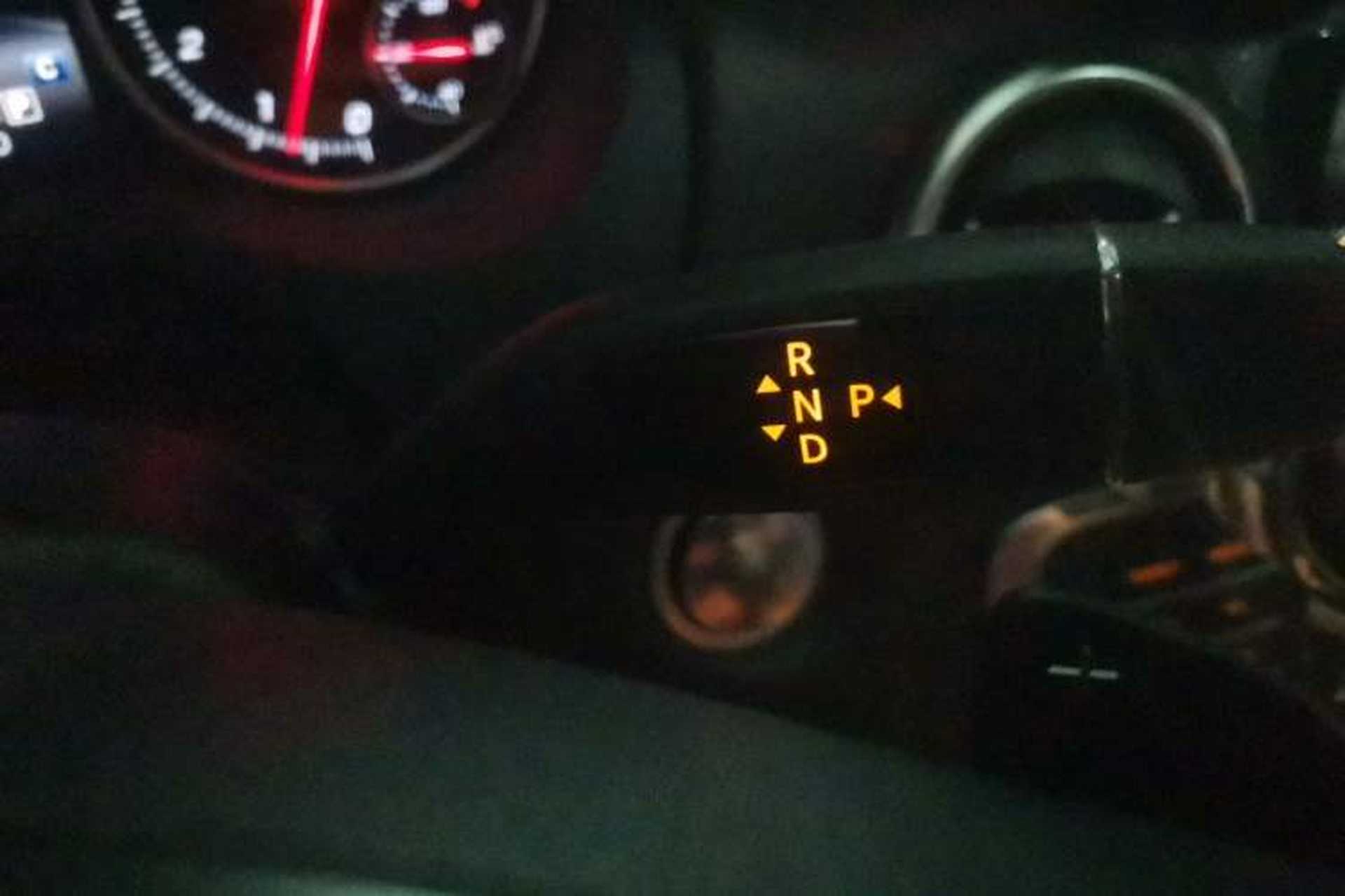 Used Mercedes-Benz A-Class 2017 A 200 Dynamic Edition Gear Lever