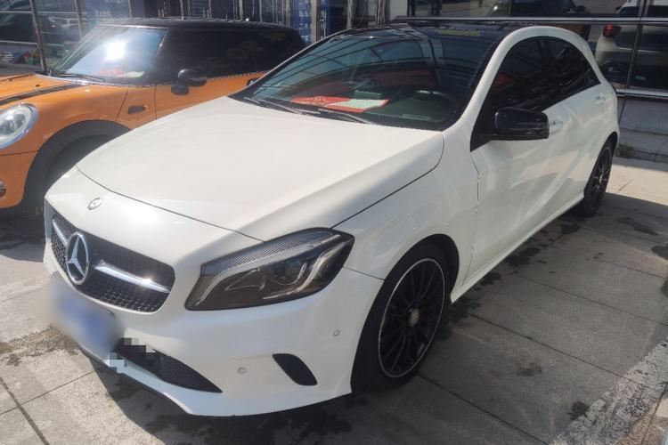 Used Mercedes-Benz A-Class 2017 A 200 Fashion Model Guazi used car, China used car export, Used car for sale, Used  cars, Cheapest cars for sale