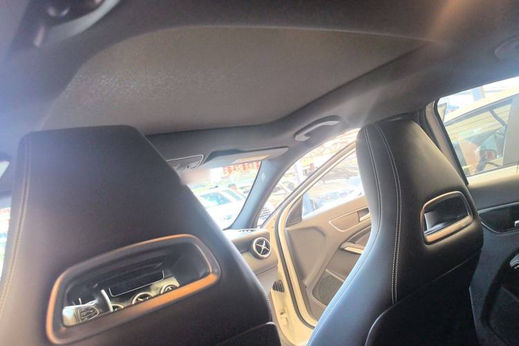 Used Mercedes-Benz A-Class 2017 A 200 Fashion Model Headliner