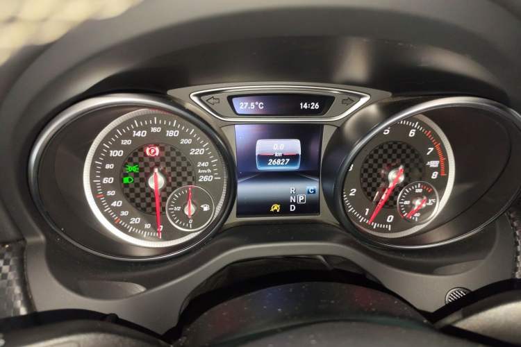Used Mercedes-Benz A-Class 2017 Revised Version A 200 Fashion Edition Instrument Cluster