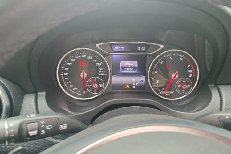 Used Mercedes-Benz A-Class 2017 Revised A 200 Dynamic Edition Instrument Cluster