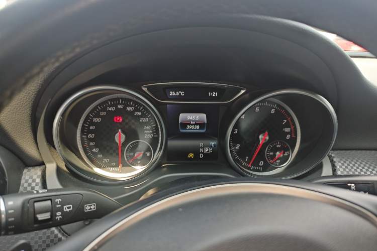 Used Mercedes-Benz A-Class 2017 A 200 Fashion Model Instrument Cluster