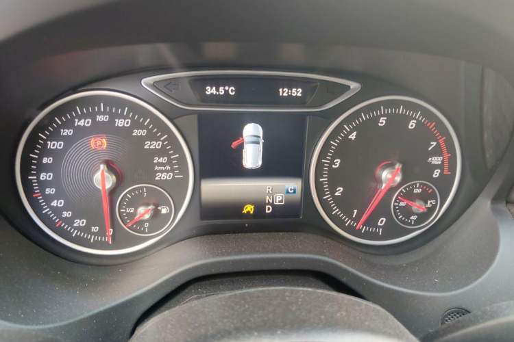 Used Mercedes-Benz A-Class 2017 A 200 Dynamic Edition Instrument Cluster