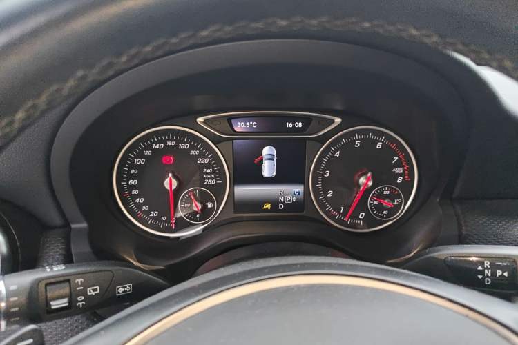 Used Mercedes-Benz A-Class 2017 Revised A 200 Dynamic Edition Instrument Cluster