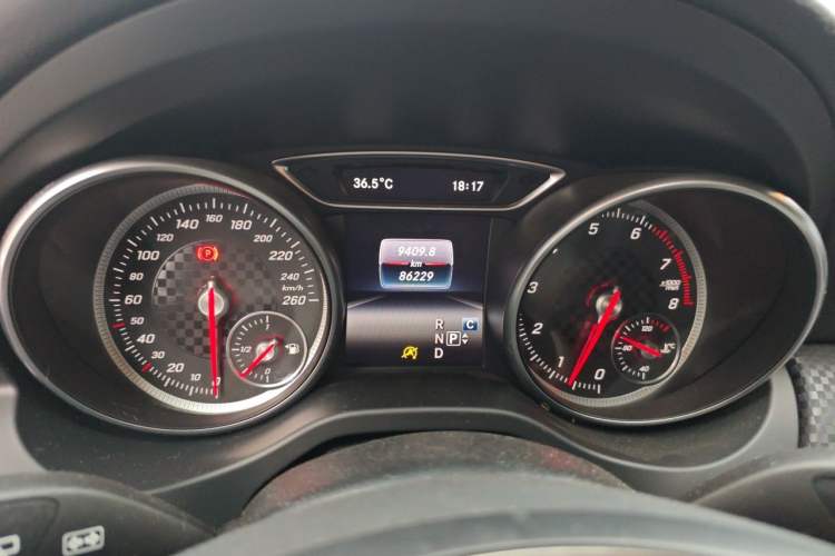 Used Mercedes-Benz A-Class 2017 Revised Version A 200 Fashion Edition Instrument Cluster