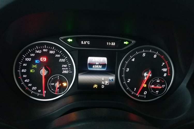 Used Mercedes-Benz A-Class 2017 Revised A 200 Dynamic Edition Instrument Cluster