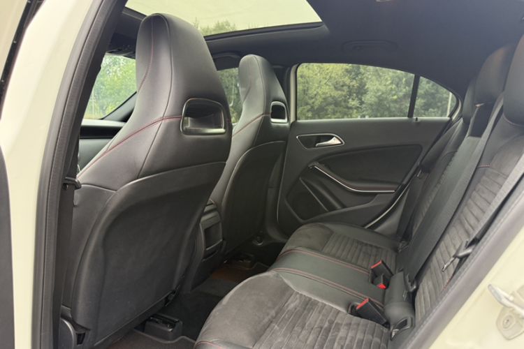 Used Mercedes-Benz A-Class 2017 A 200 Sport Interior 1