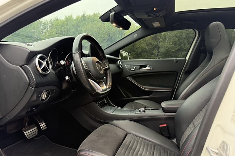 Used Mercedes-Benz A-Class 2017 A 200 Sport Interior 2