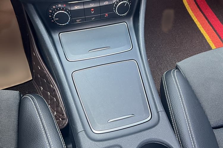 Used Mercedes-Benz A-Class 2017 Revised A 180 Interior 4