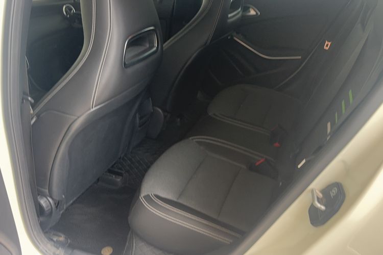 Used Mercedes-Benz A-Class 2017 Revised A 180 Interior 4