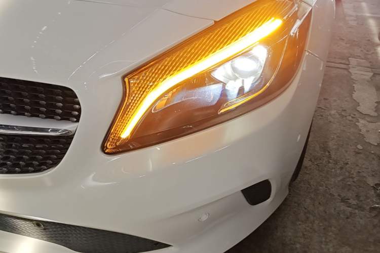 Used Mercedes-Benz A-Class 2017 A 200 Fashion Model Left Front Headlight