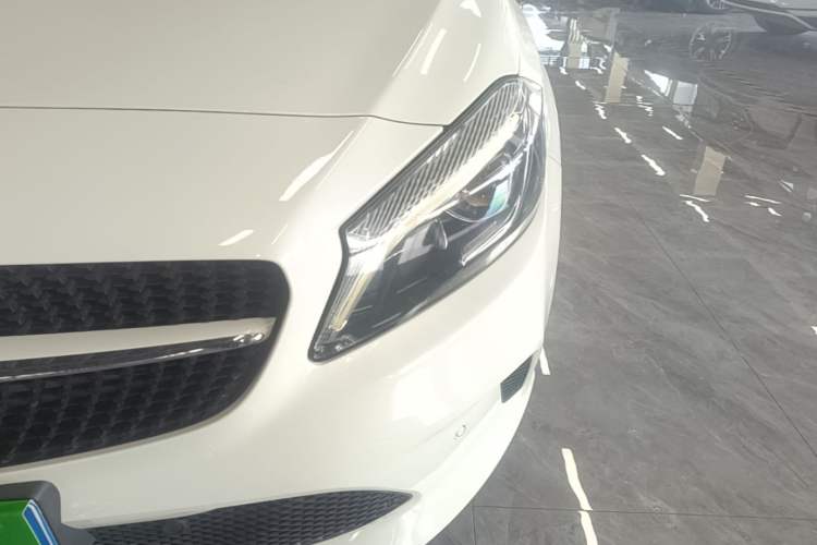 Used Mercedes-Benz A-Class 2017 Revised A 200 Dynamic Edition Left Front Headlight