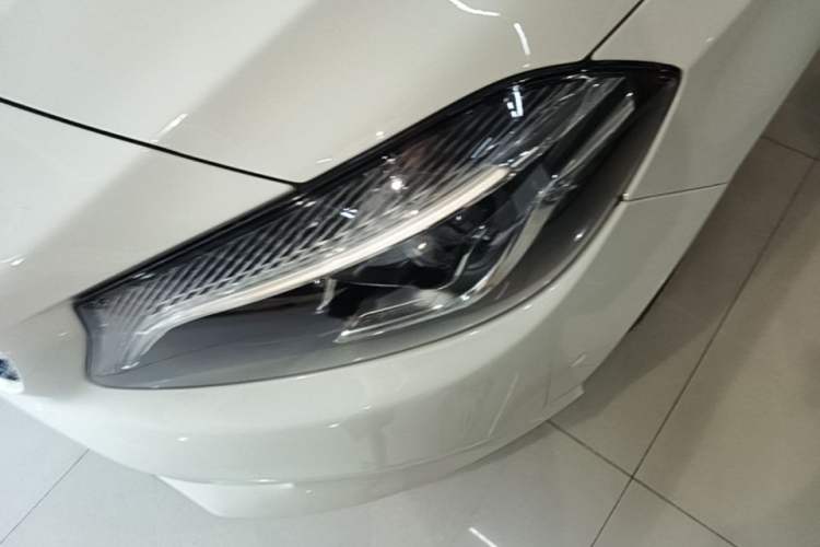 Used Mercedes-Benz A-Class 2017 Revised Version A 200 Fashion Edition Left Front Headlight