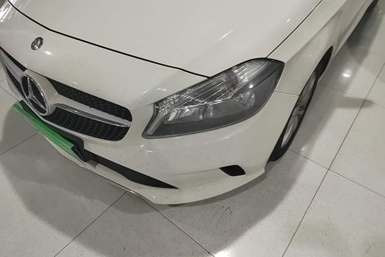 Used Mercedes-Benz A-Class 2017 A 180 Left Front Headlight