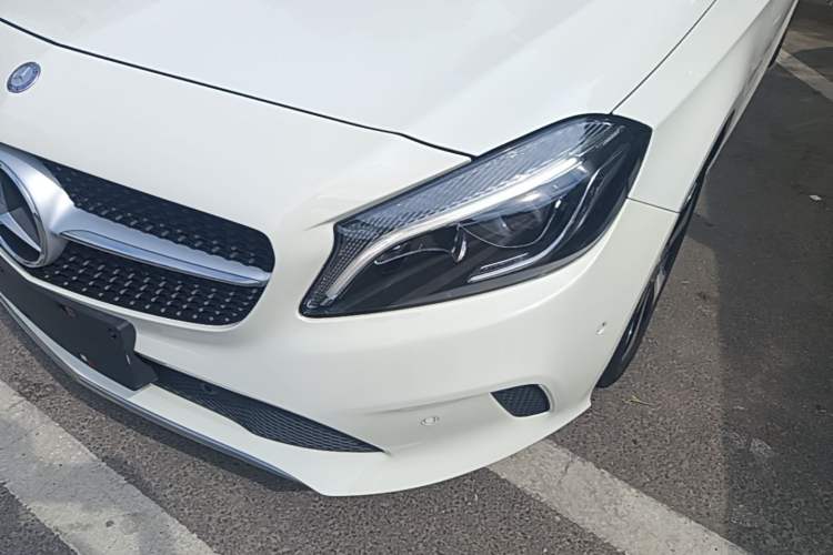 Used Mercedes-Benz A-Class 2017 A 200 Dynamic Edition Left Front Headlight