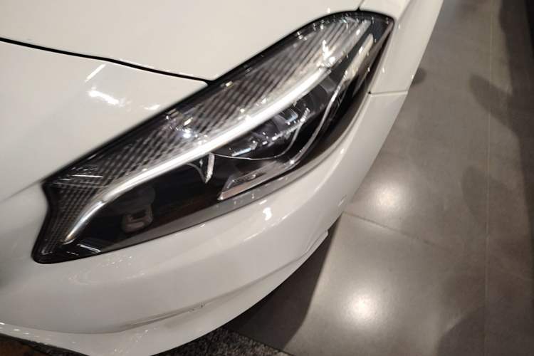 Used Mercedes-Benz A-Class 2017 A 200 Fashion Model Left Front Headlight