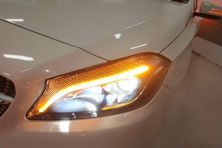 Used Mercedes-Benz A-Class 2017 A 200 Sport Left Front Headlight