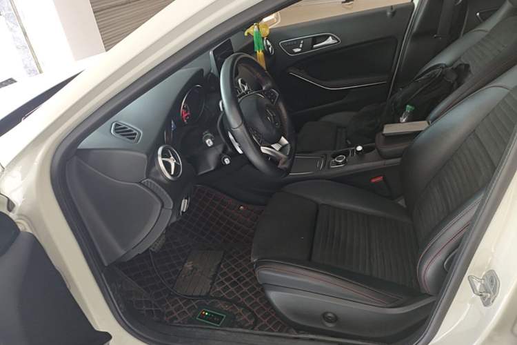 Used Mercedes-Benz A-Class 2017 A 200 Sport Left Front Seat