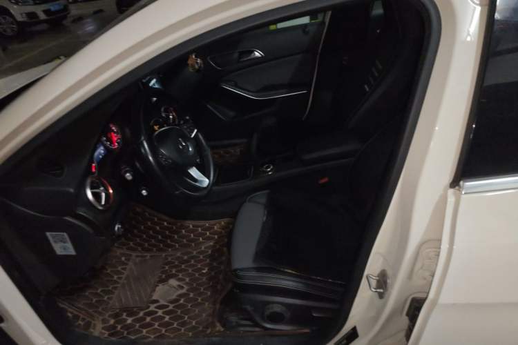 Used Mercedes-Benz A-Class 2017 Revised A 200 Dynamic Edition Left Front Seat