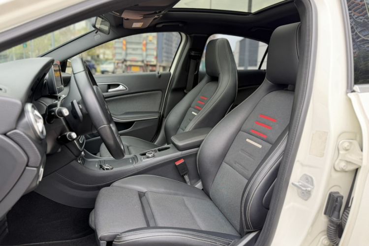 Used Mercedes-Benz A-Class 2017 A 200 Dynamic Edition Left Front Seat