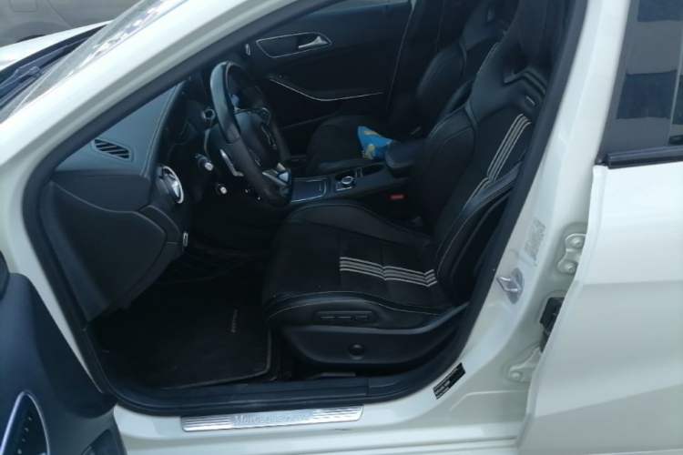 Used Mercedes-Benz A-Class 2017 A 200 Polar Limited Edition Left Front Seat