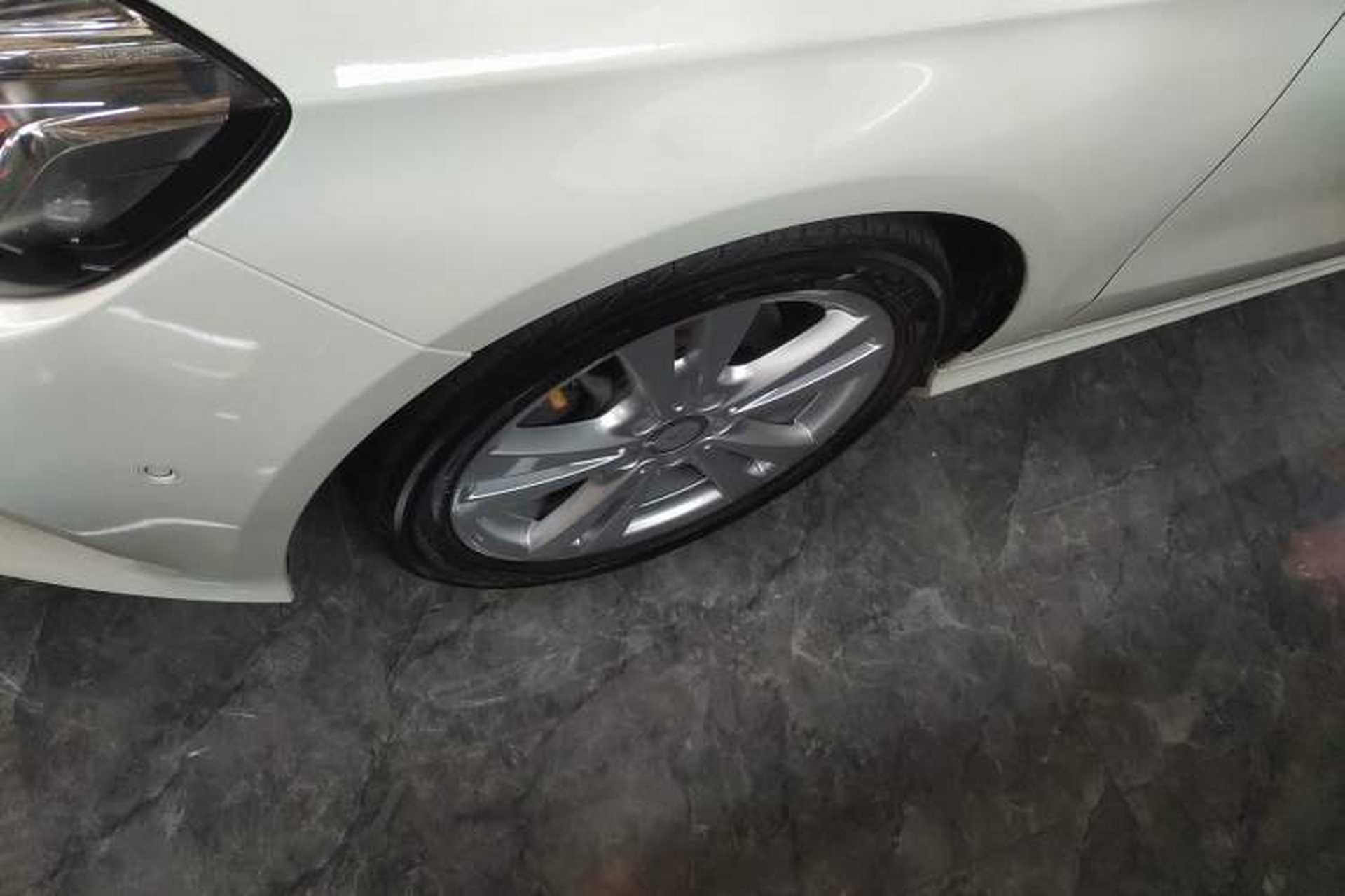 Used Mercedes-Benz A-Class 2017 A 200 Dynamic Edition Left Front Wheel Hub