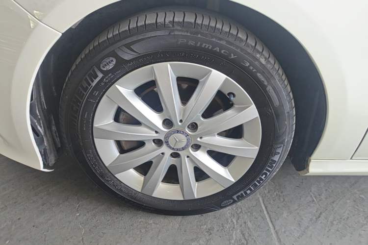 Used Mercedes-Benz A-Class 2017 A 180 Left Front Wheel Hub
