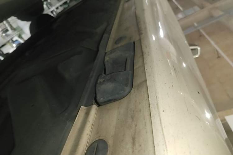 Used Mercedes-Benz A-Class 2017 A 180 Left Side Sill