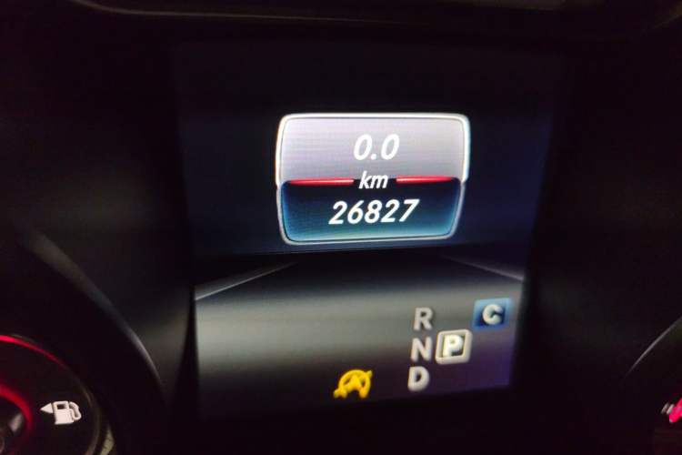 Used Mercedes-Benz A-Class 2017 Revised Version A 200 Fashion Edition Odometer Close Up