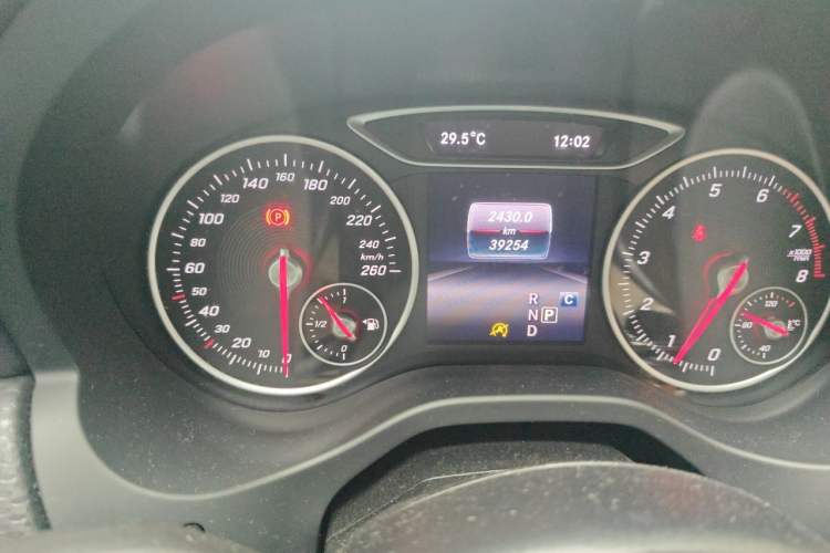 Used Mercedes-Benz A-Class 2017 Revised A 200 Dynamic Edition Odometer Close Up