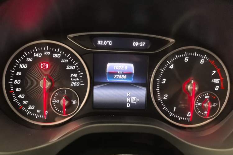 Used Mercedes-Benz A-Class 2017 Revised A 200 Dynamic Edition Odometer Close Up