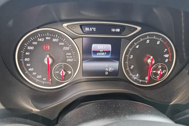 Used Mercedes-Benz A-Class 2017 Revised A 200 Dynamic Edition Odometer Close Up