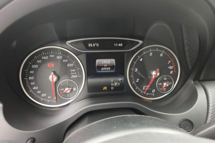 Used Mercedes-Benz A-Class 2017 A 180 Odometer Close Up
