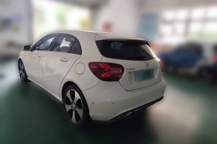 Used Mercedes-Benz A-Class 2017 Revised Version A 200 Fashion Edition Rear Left 45 Deg