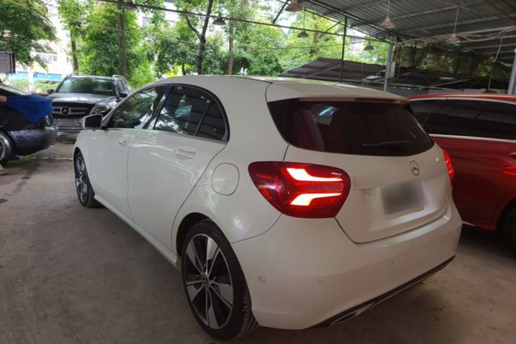 Used Mercedes-Benz A-Class 2017 A 200 Fashion Model Rear Left 45 Deg