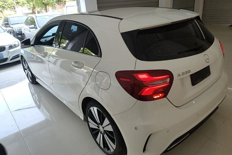 Used Mercedes-Benz A-Class 2017 A 200 Sport Rear Left 45 Deg