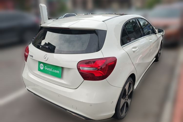 Used Mercedes-Benz A-Class 2017 Revised Version A 200 Fashion Edition Rear Right 45 Deg