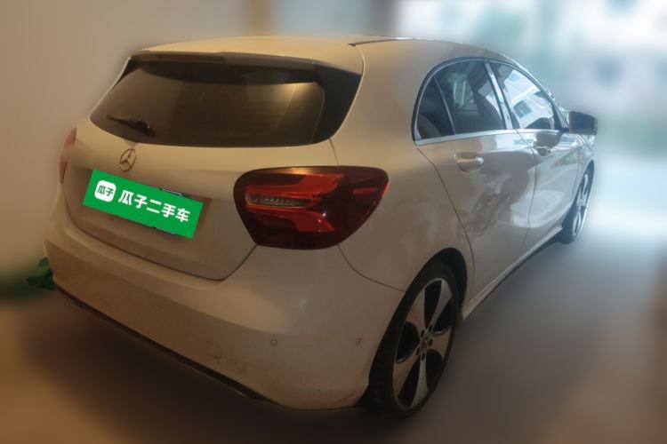 Used Mercedes-Benz A-Class 2017 Revised Version A 200 Fashion Edition Rear Right 45 Deg
