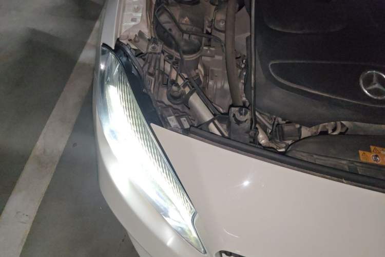 Used Mercedes-Benz A-Class 2017 Revised A 200 Dynamic Edition Right Front Headlight