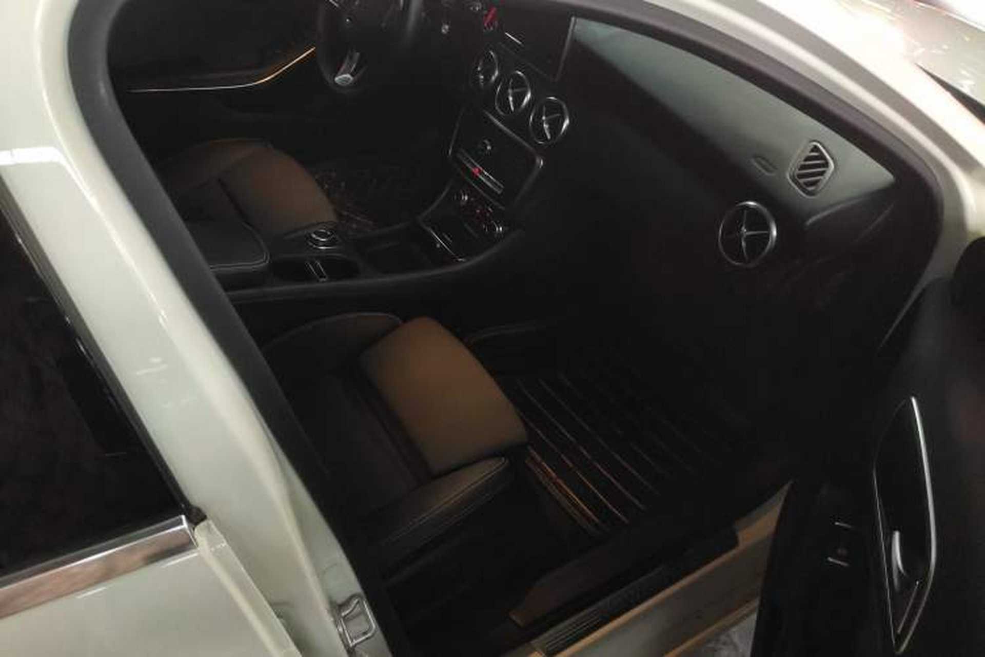 Used Mercedes-Benz A-Class 2017 A 200 Dynamic Edition Right Front Seat
