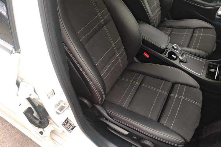 Used Mercedes-Benz A-Class 2017 A 200 Fashion Model Right Front Seat