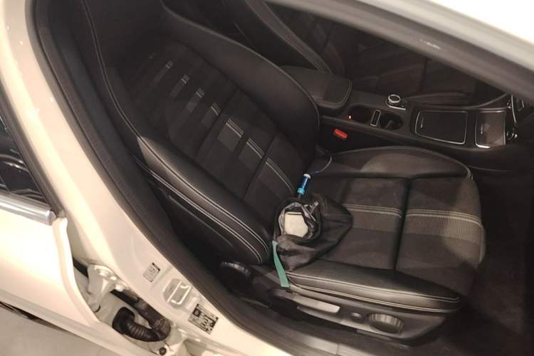 Used Mercedes-Benz A-Class 2017 A 200 Fashion Model Right Front Seat