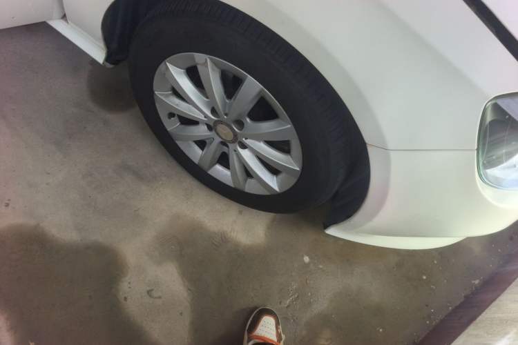 Used Mercedes-Benz A-Class 2017 Revised A 180 Right Front Wheel Hub