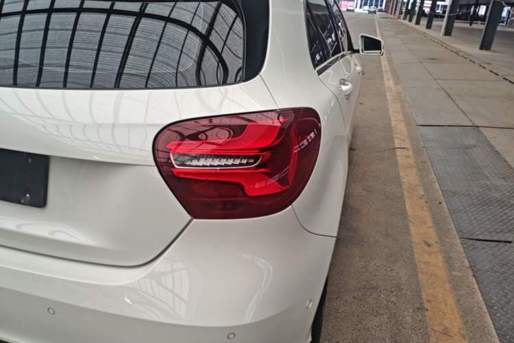 Used Mercedes-Benz A-Class 2017 A 200 Fashion Model Right Rear Taillight