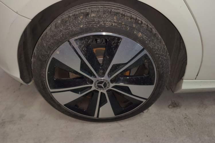 Used Mercedes-Benz A-Class 2017 A 200 Fashion Model Right Rear Wheel Hub