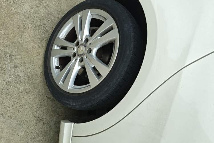 Used Mercedes-Benz A-Class 2017 A 200 Dynamic Edition Right Rear Wheel Hub