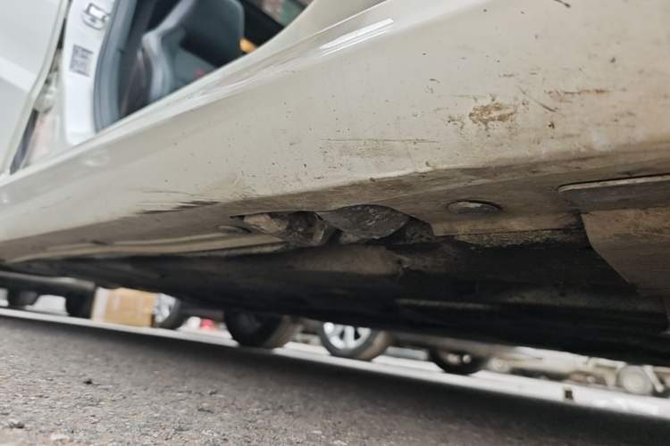 Used Mercedes-Benz A-Class 2017 Revised A 200 Dynamic Edition Right Side Sill