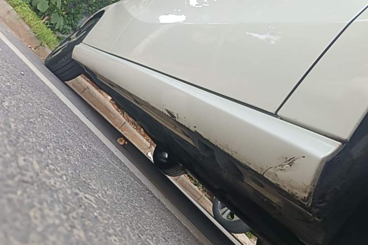 Used Mercedes-Benz A-Class 2017 A 200 Dynamic Edition Right Side Sill